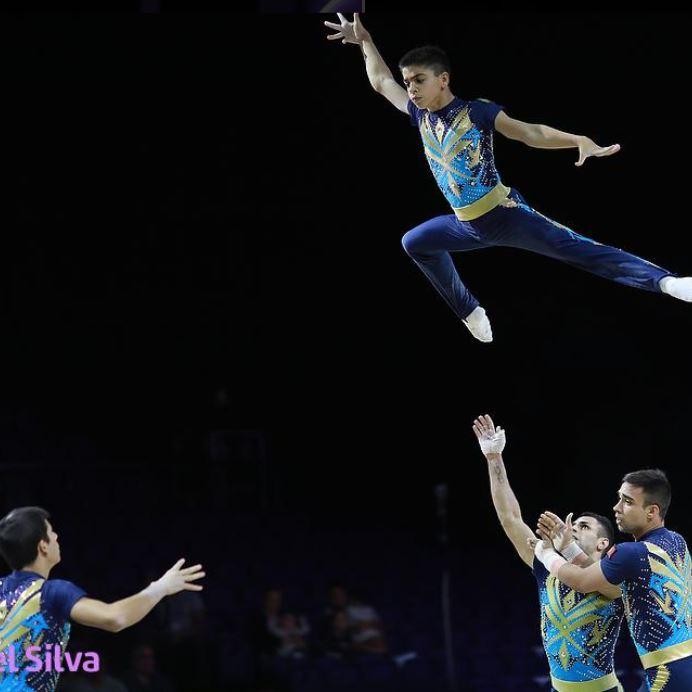 acro