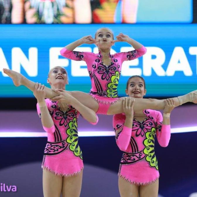 acro